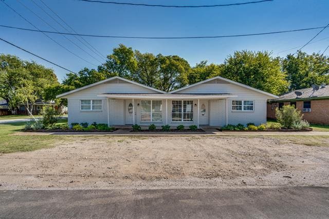 Photo - 116 N 12th St