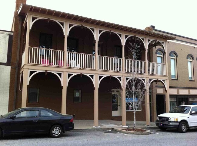 Building Photo - Contemporary Open Space  Downtown Loft Unit 203