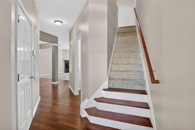 Photo - 1656 Granville Ct