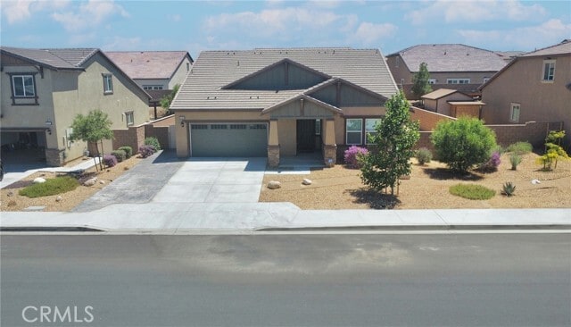 Building Photo - 11745 Sierra Rd