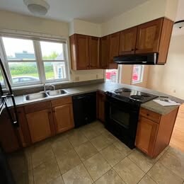 Photo - 307 Colchester Ave Unit # 1