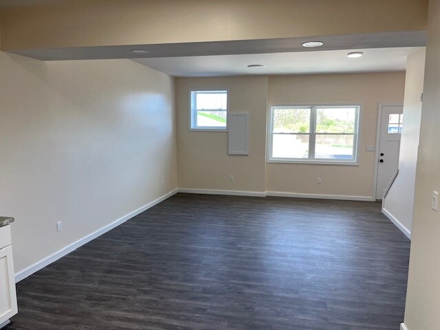 Photo - 1037 Tomahawk Trl