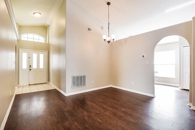 Photo - 10733 Brown Trout Cir