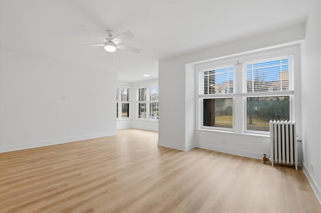 1125 Davis St./ 1603-11 Ridge Ave.