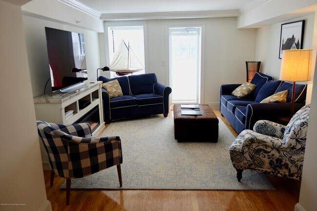 Photo - 700 Ocean Ave N Unidad G1