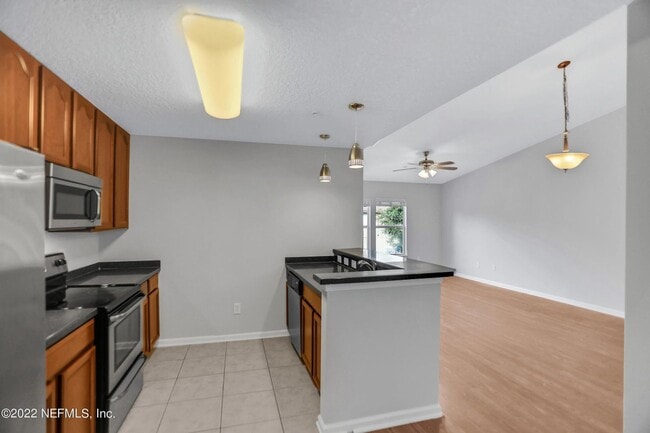 Photo - 7051 Deer Lodge Cir