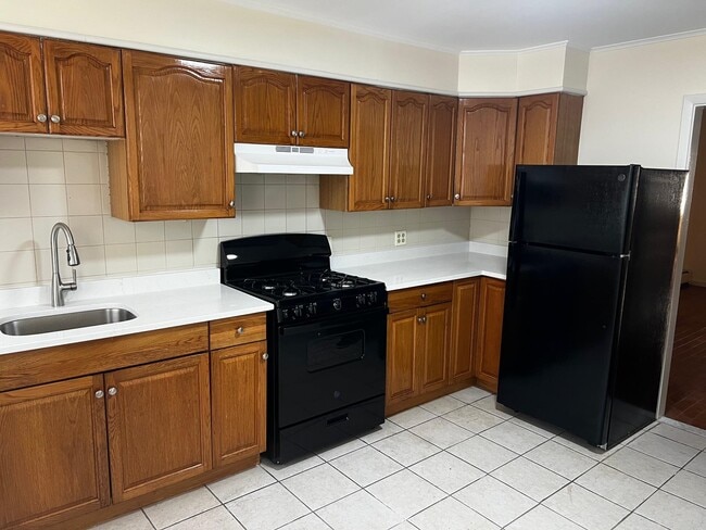 Photo - 88 Vroom St Unit 1