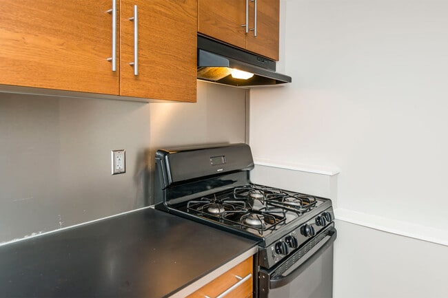 Photo - 137 Garfield St Unit In-law