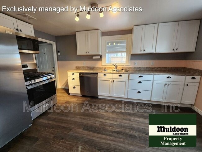 Photo - 1301 Cypress St