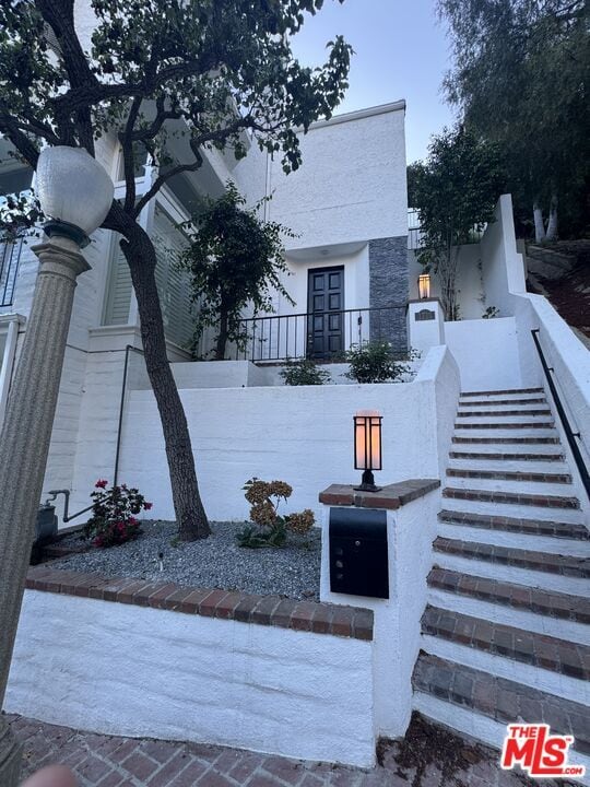 Photo - 1713 Queens Ct