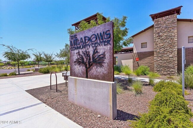 Photo - Charming 5 Bedroom, 3 Bath plus Den plus L...