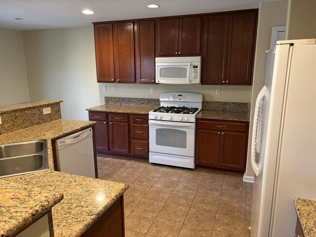 Photo - Wonderful 3 bedroom + Loft, 2.5 bathroom h...