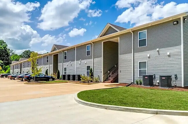 Building Photo - Crestview Apartments