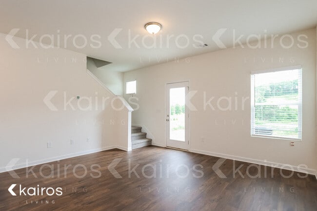 Photo - 119 Dudley Wy