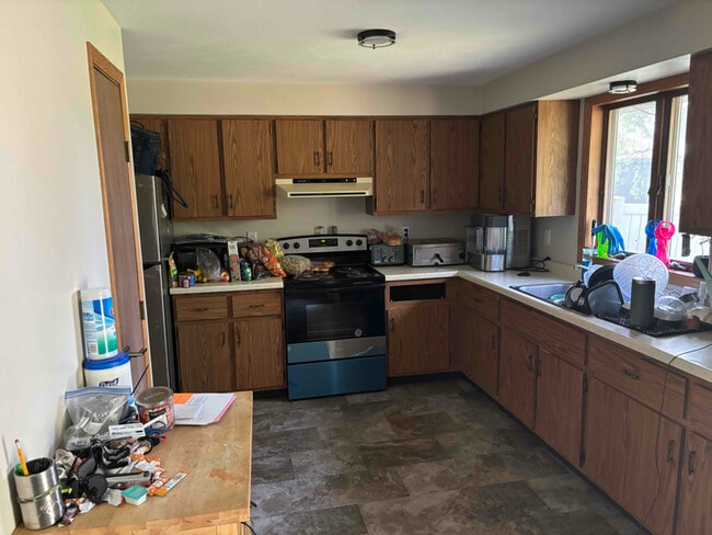 Photo - 3242 Larry Dr