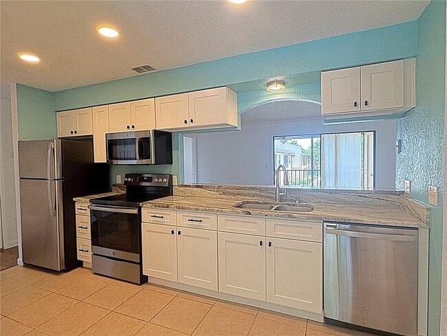 Photo - 12261 Sailwinds Dr Unidad 203