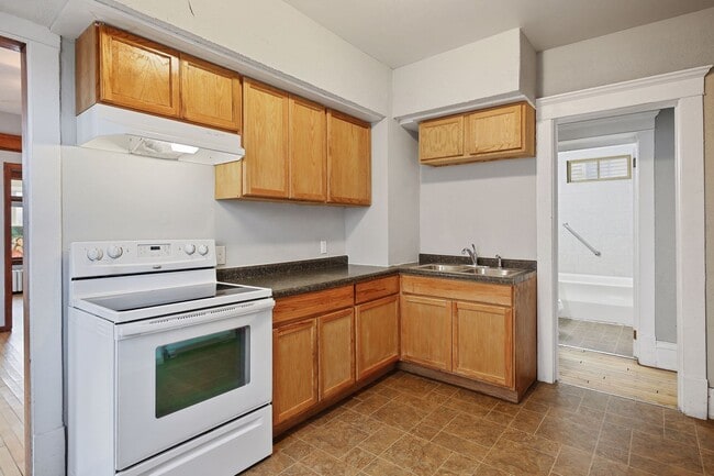 Photo - 2218 Glenwood Ave Apartamento Unidad 1