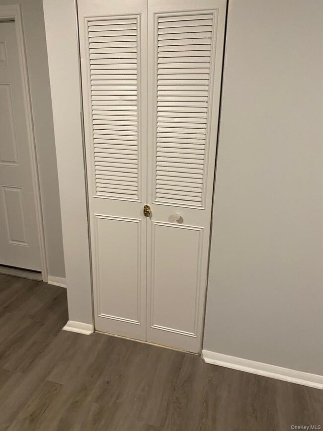 Photo - 149-65-149257 257th St