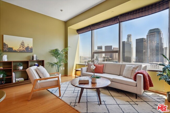 Photo - 1100 Wilshire Blvd Condo Unit 2709