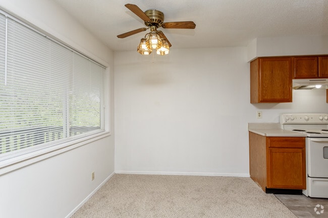 1BR, 1BA - Stone Creek