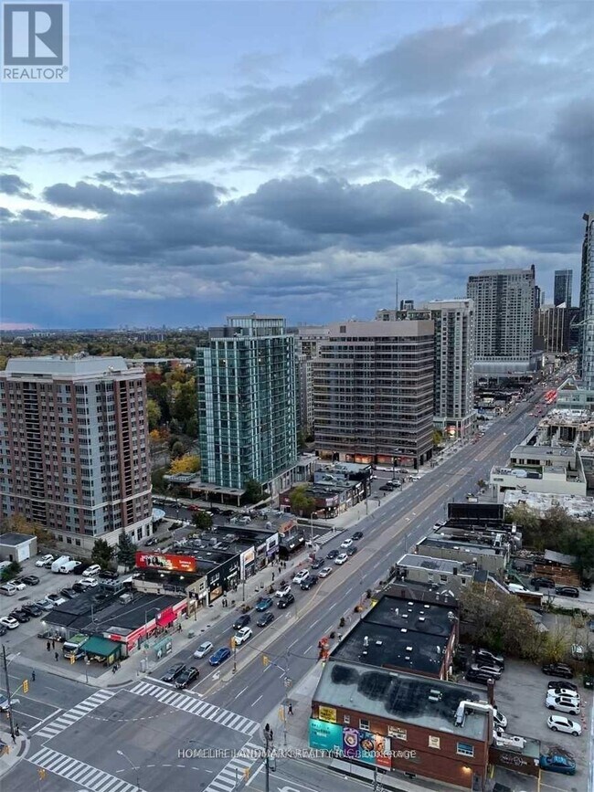 Photo - 75 Canterbury Pl Unit 2316