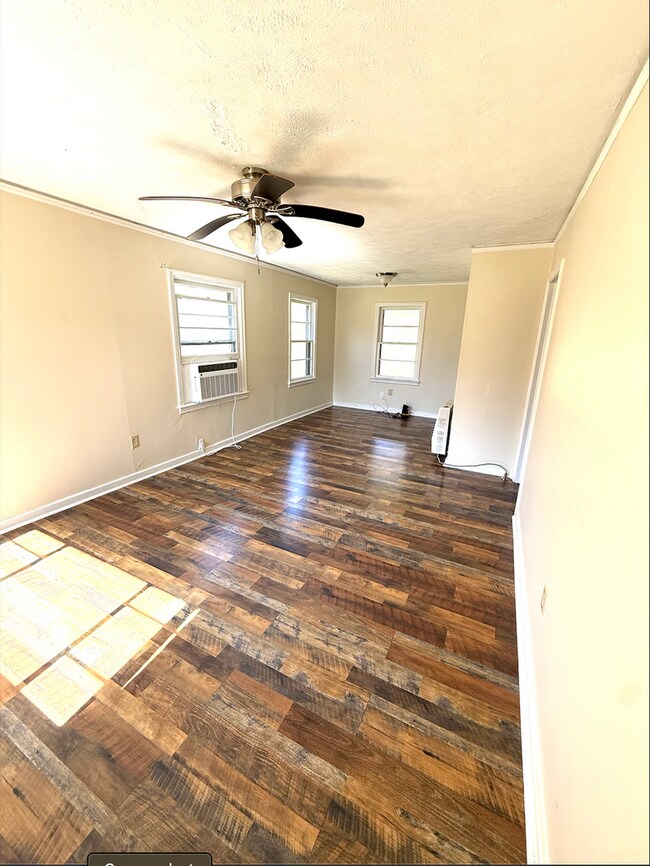 Photo - Country Living at Its Finest!