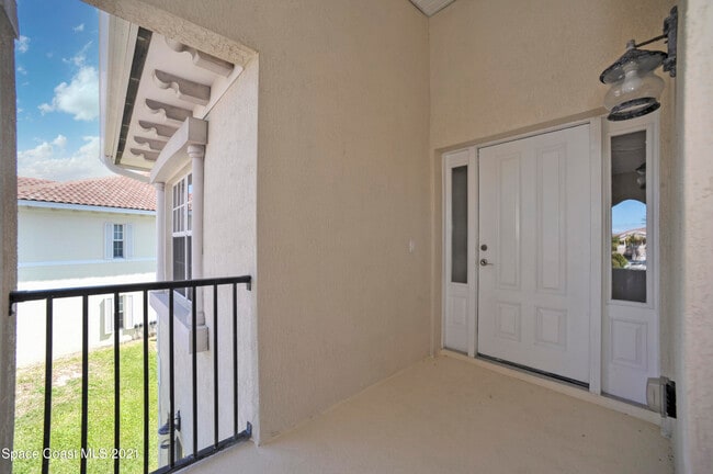 Photo - 117 Lancha Cir Unit 201