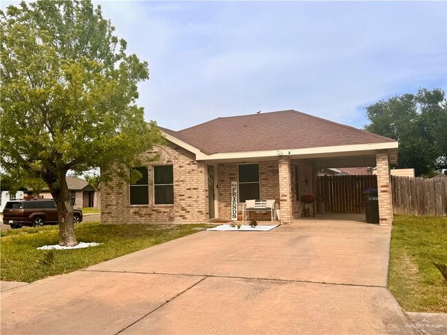 Photo - 9216 N 31st St House
