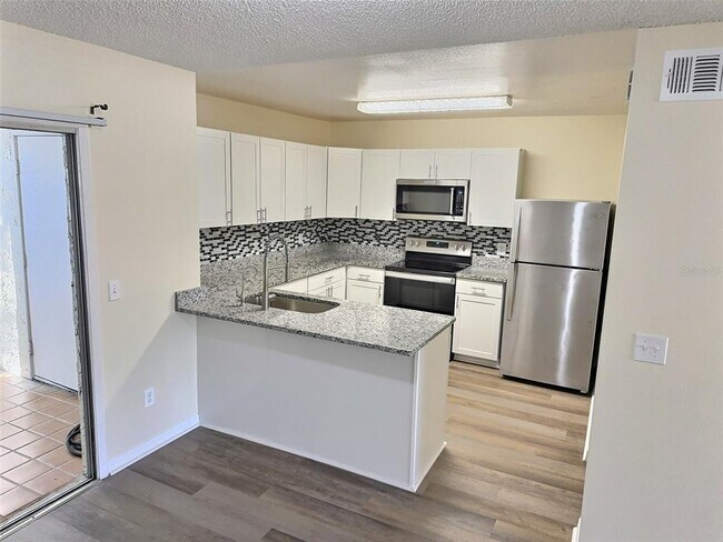 Photo - 1257 Winter Green Way