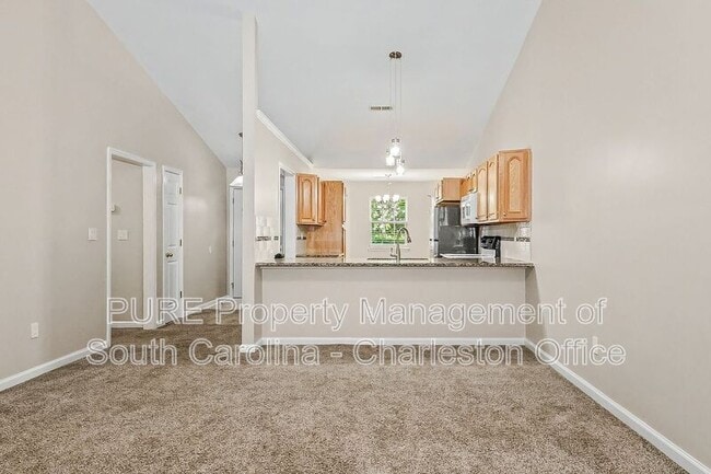 Photo - 3372 Wayland Dr