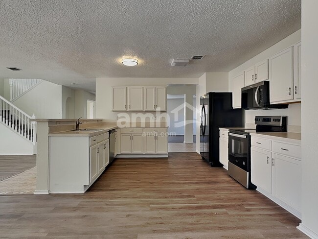 Photo - 108 Quail Meadows Ln