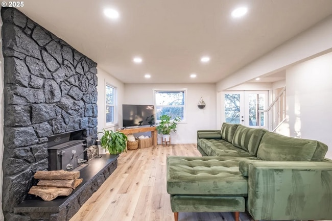 Photo - 3bedroom 2bath House