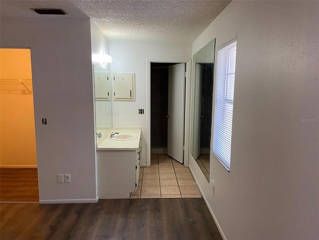 Photo - 3149 Huron Ave