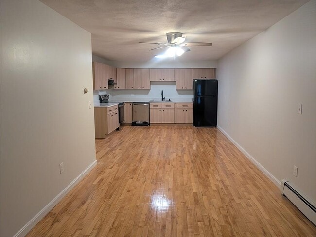 Photo - 444 Woodward Rd