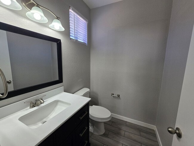 Photo - 4 Bedroom Rhodes Ranch Home