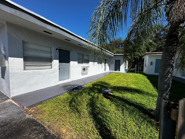 Building Photo - Live Cheap LLC Unit 2