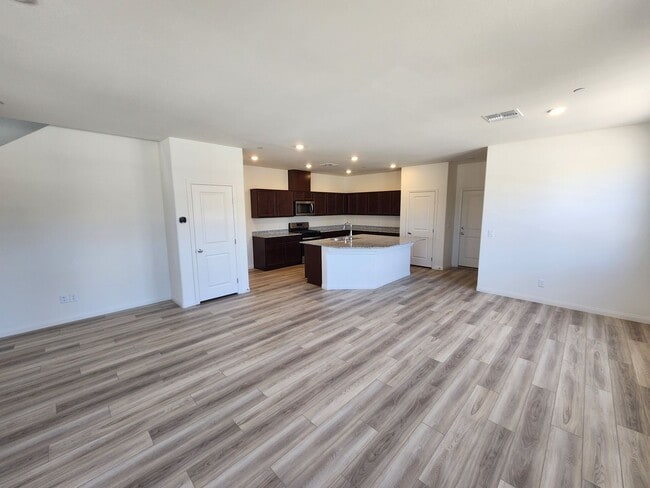 Photo - Gorgeous 3bed/2.5bath/2Car home located in Insirada