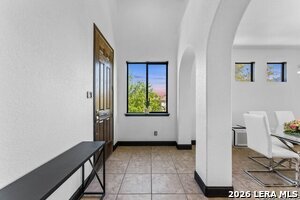 Photo - 1346 Nicholas Manor