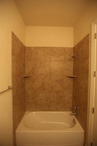 Photo - 5820 Fremont Dr
