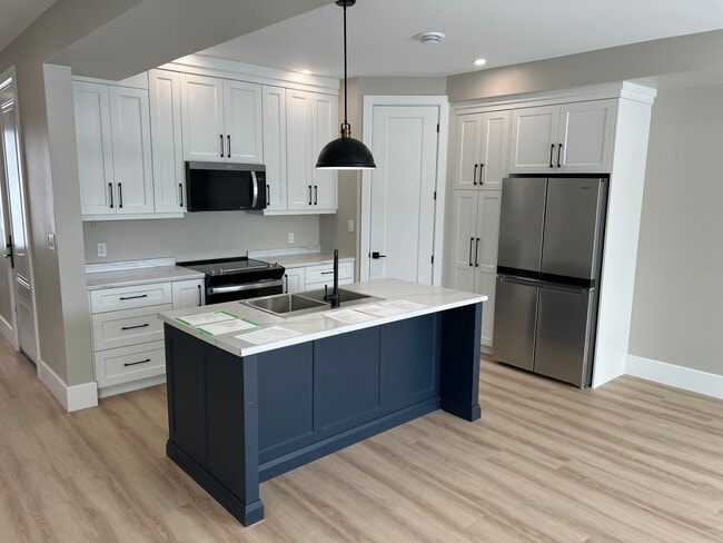 Photo - 790 Bryans Dr