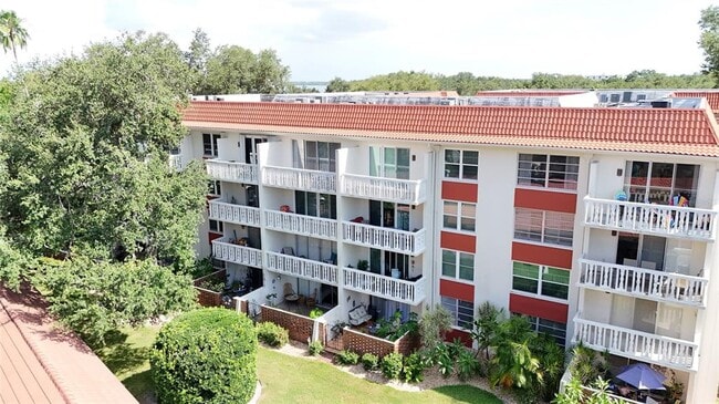 Building Photo - 2650 Pearce Dr Unit 409