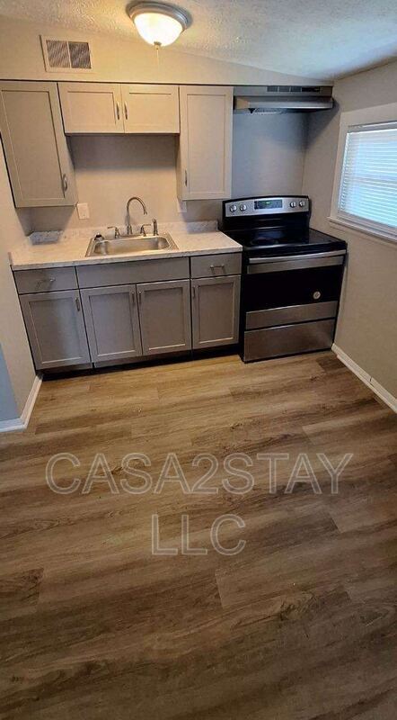 Photo - 720 Hardy Ave Unit 2