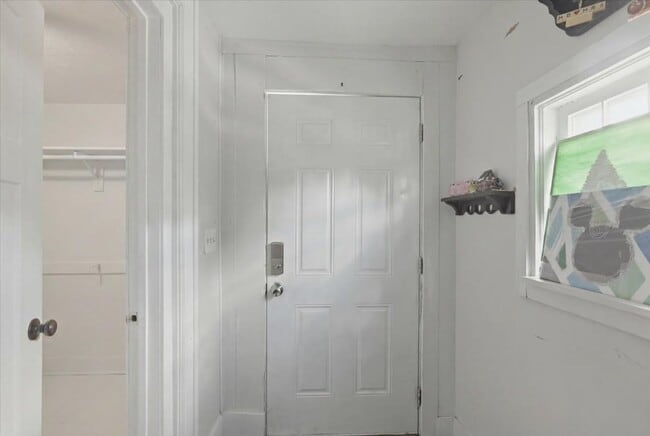 Photo - 2728 E 4th St Unit 2730