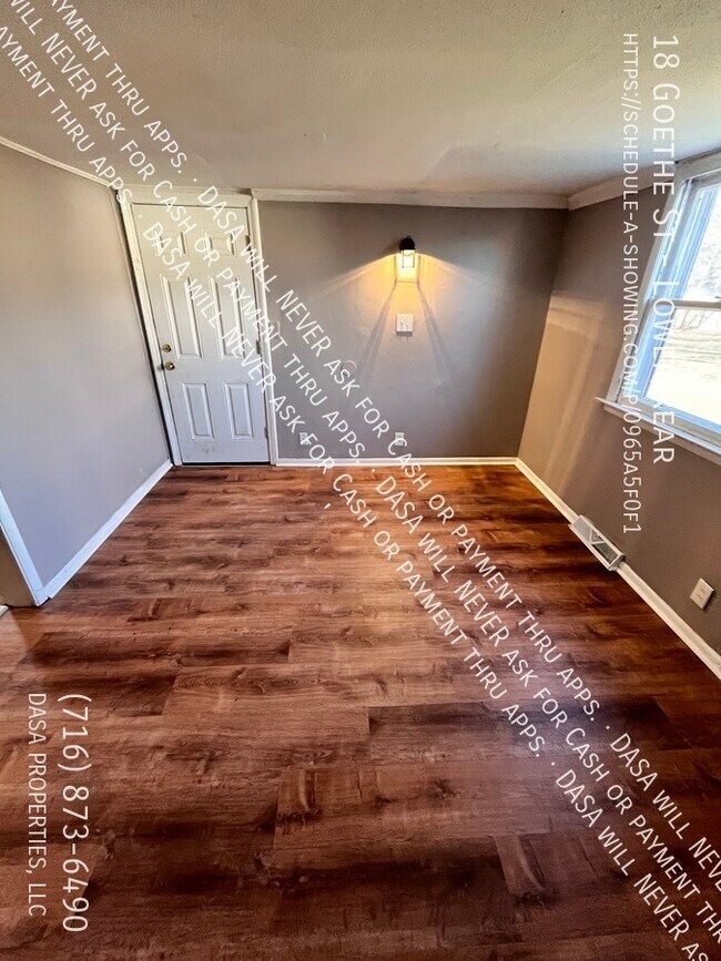 Photo - 18 Goethe St Unit Lower/Rear