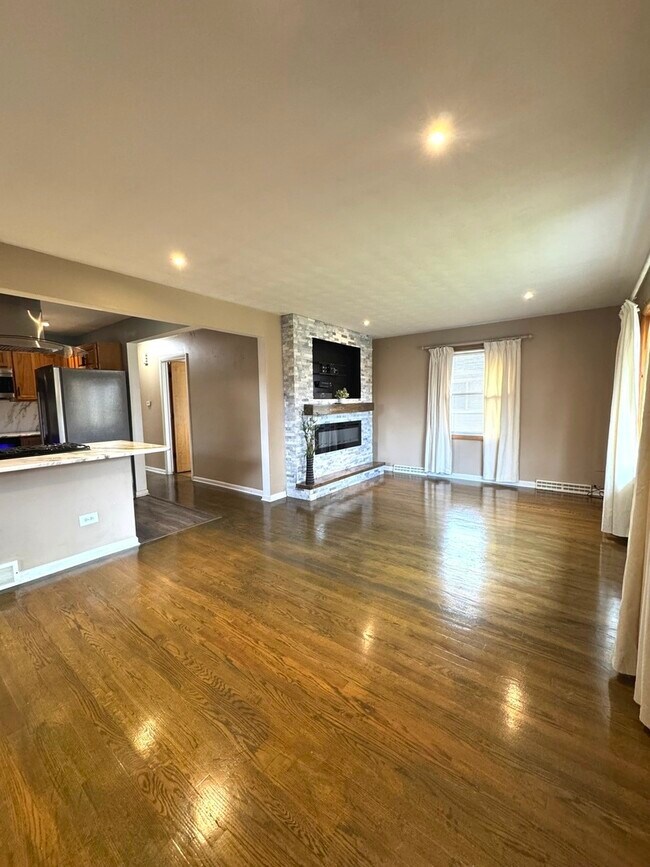 Photo - 3133 21st Pl