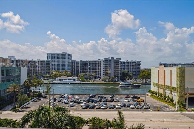Photo - 3505 S Ocean Dr Unit 604