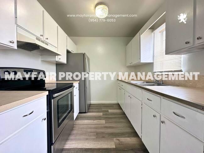Photo - 4523 Gulfstream Rd