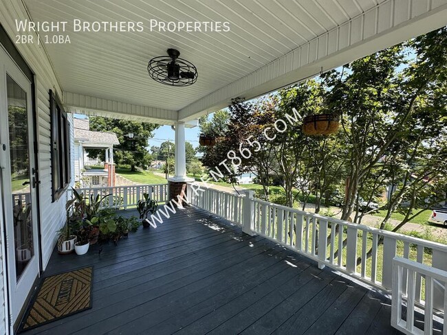 Photo - 2525 Bernhurst Dr