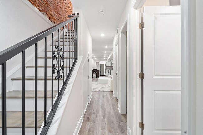 Photo - 2341 N College Ave