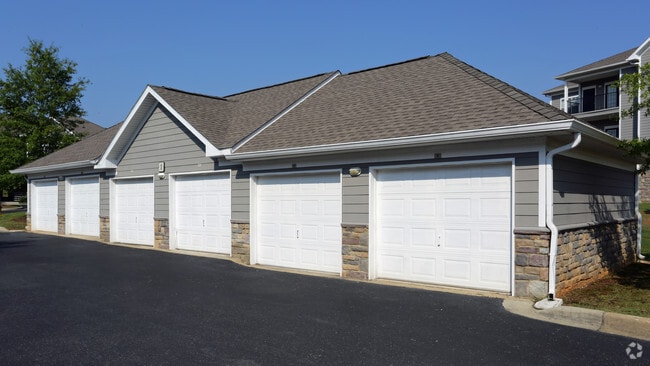 Stonegate Apartment Homes